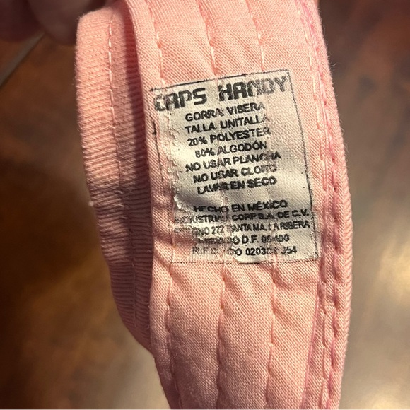 Bundle of 2 Los Cabos visors (adjustable backs) never worn - Picture 8 of 9